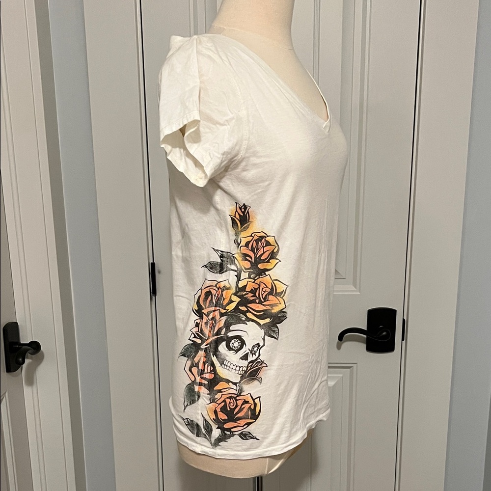 Lucky Brand White Tee with Skull and Roses Graphic